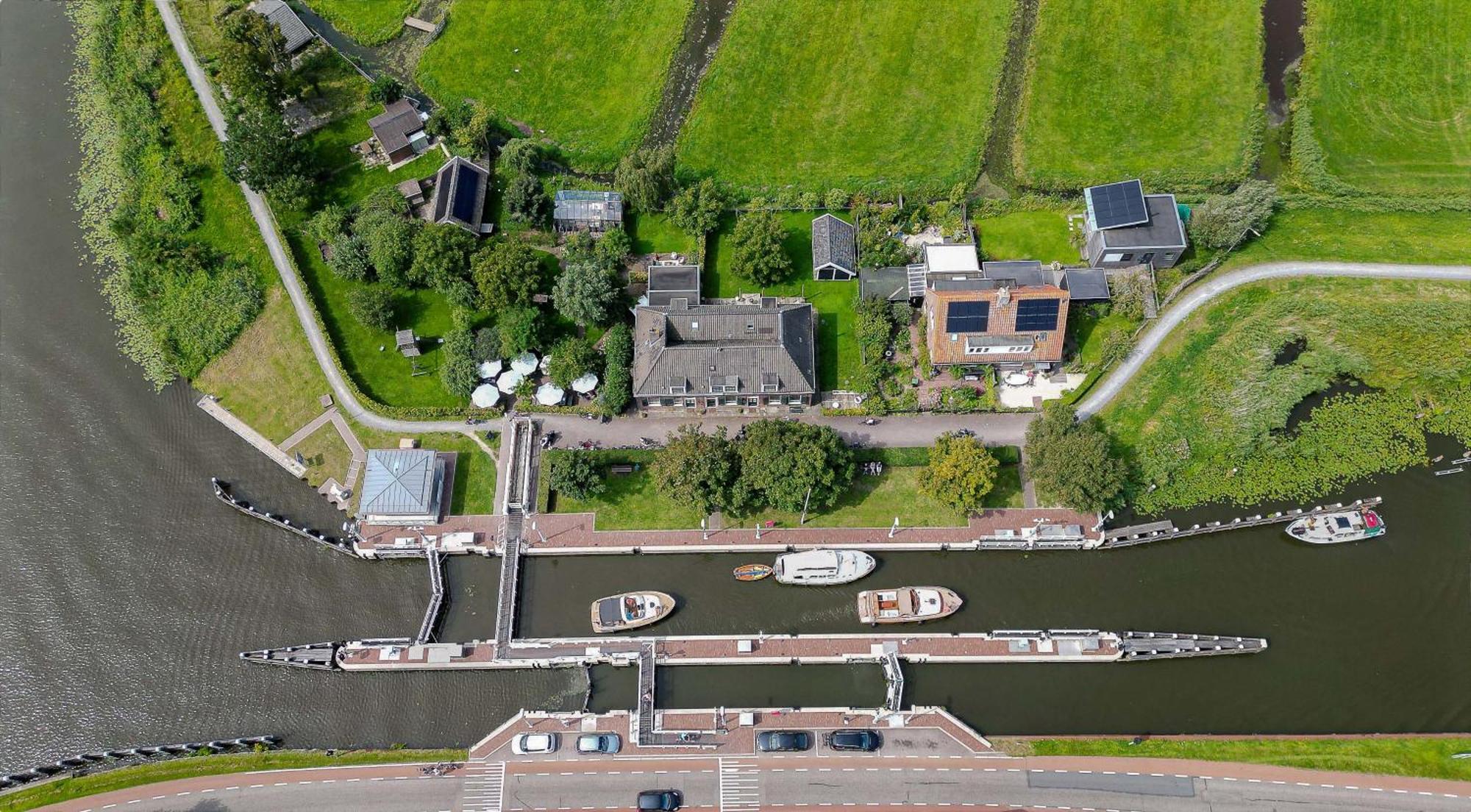 Aan De Amstel Villa De Kwakel Exterior photo